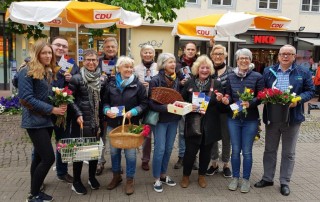 Frauen Union, Junge Union und CDU gratulierten zum Muttertag