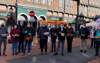 1000 Äpfel zum Erntedankfest - Einstimmung auf den Wahlkampf